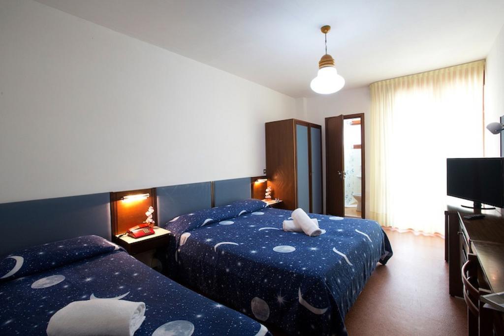 Hotel Plaza Grado Kamer foto
